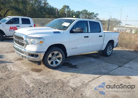 2023 Ram 1500 Big Horn 4X4 5'7 Box z USA, uszkodzony, nr VIN 1C6RRFFG9PN524451